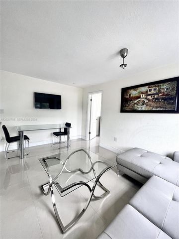 1940 Adams St, Hollywood, FL 33020
