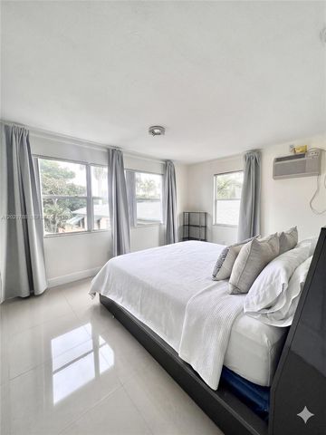 1940 Adams St, Hollywood, FL 33020