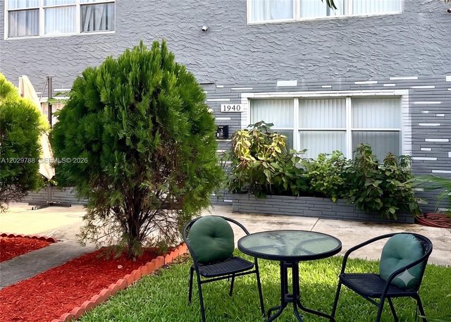 1940 Adams St, Hollywood, FL 33020