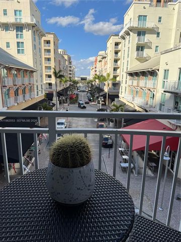 7275 SW 90th Way 301, Miami, FL 33156