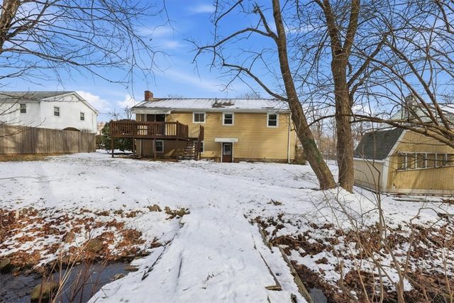 7 Hidden Valley Lane, Lincoln, RI 02865