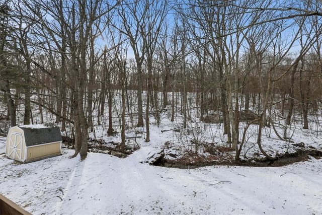 7 Hidden Valley Lane, Lincoln, RI 02865