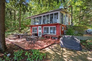 10041 County Road 215, Columbia Twp, MI 49056