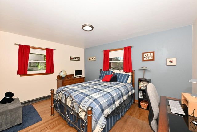 S43W22111 Beeheim ROAD, Waukesha, WI 53189
