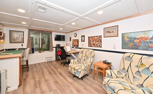 S43W22111 Beeheim ROAD, Waukesha, WI 53189