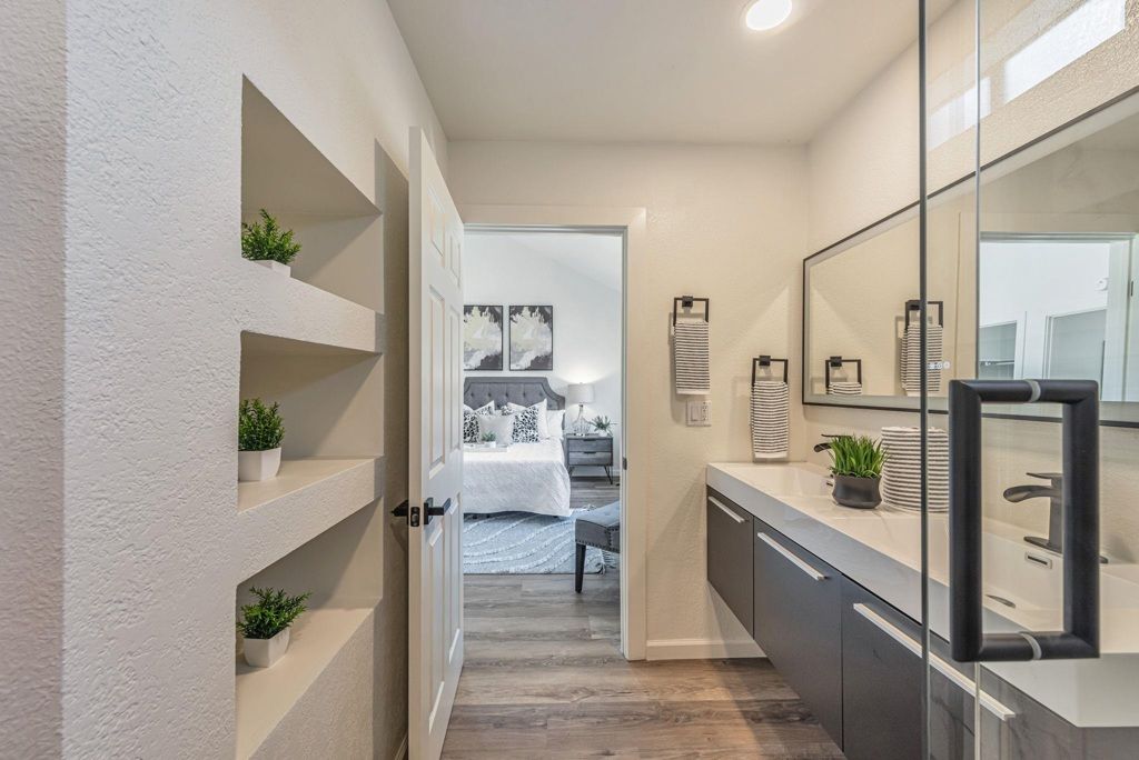 Image 33 of property listing at 3810 3810 Burton Cmn, Fremont, CA 94536