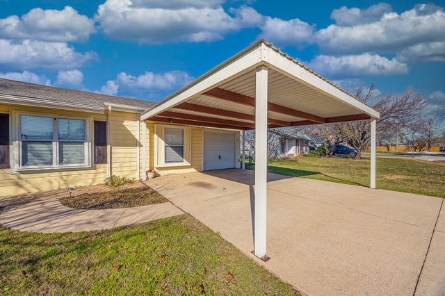 110 S 5th Street, Alvarado, TX 76009