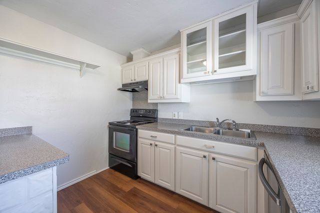 110 S 5th Street, Alvarado, TX 76009