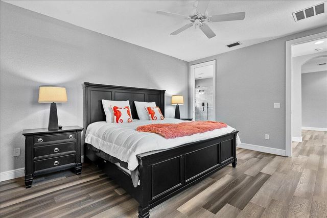 883 Taft Court, Palm Beach Gardens, FL 33410