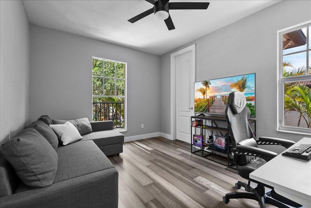 883 Taft Court, Palm Beach Gardens, FL 33410