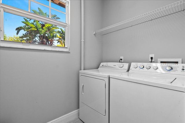 883 Taft Court, Palm Beach Gardens, FL 33410