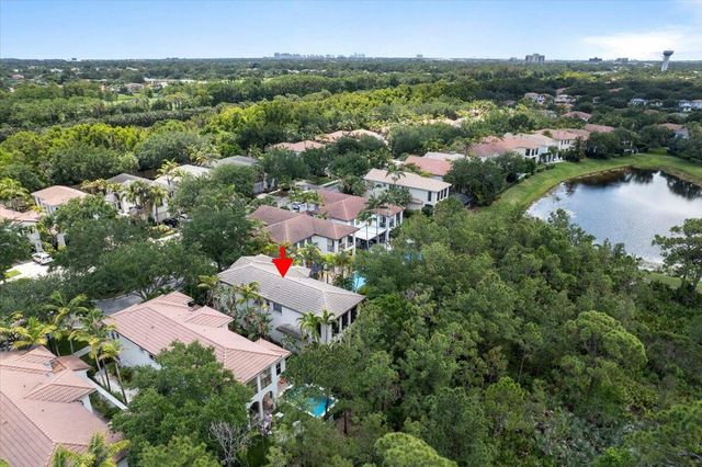 883 Taft Court, Palm Beach Gardens, FL 33410