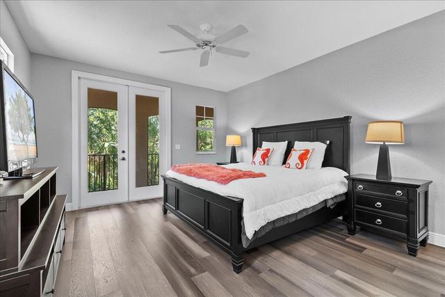 883 Taft Court, Palm Beach Gardens, FL 33410
