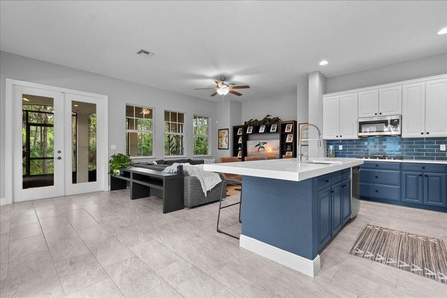 883 Taft Court, Palm Beach Gardens, FL 33410
