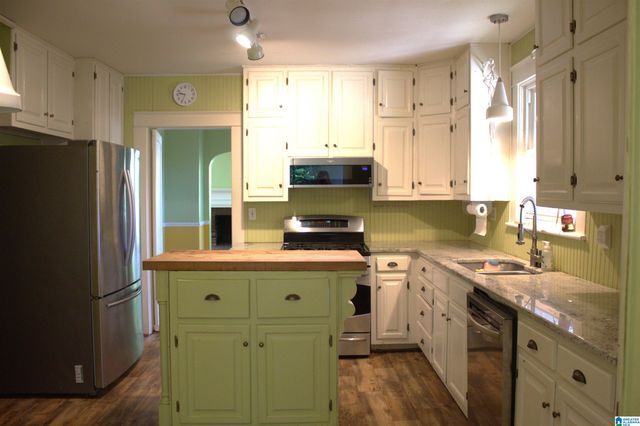 1305 FOREST LANE, Anniston, AL 36201