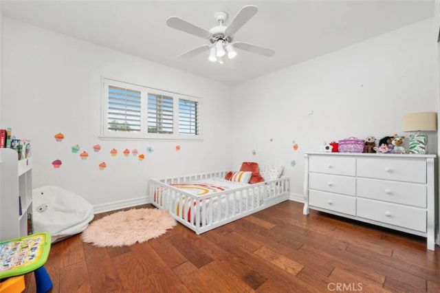 22241 Dardenne, Calabasas, CA 91302