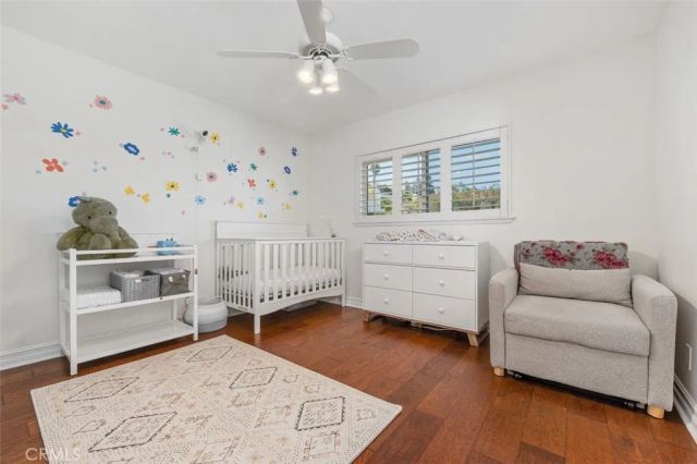 22241 Dardenne, Calabasas, CA 91302