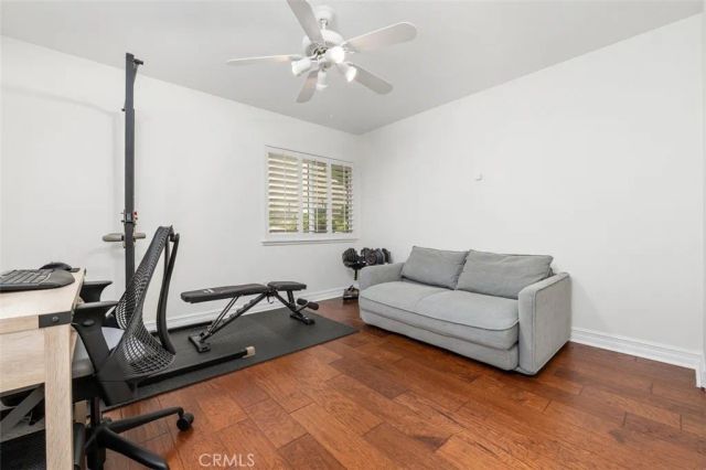 22241 Dardenne, Calabasas, CA 91302