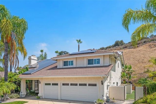 22241 Dardenne, Calabasas, CA 91302