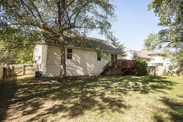 5646 S Jefferson Avenue, Springfield, MO 65810
