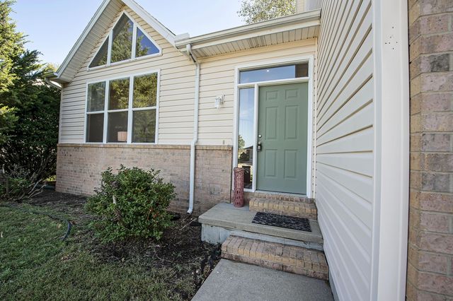 5646 S Jefferson Avenue, Springfield, MO 65810