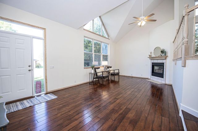 5646 S Jefferson Avenue, Springfield, MO 65810