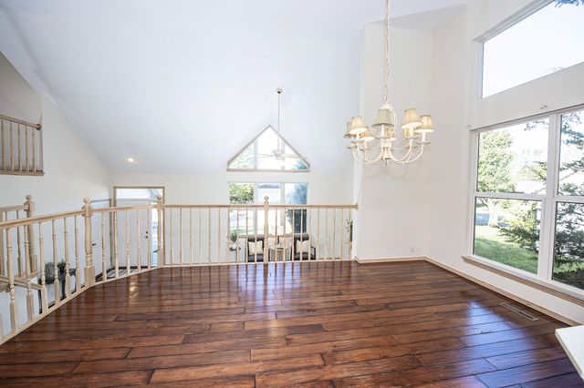5646 S Jefferson Avenue, Springfield, MO 65810