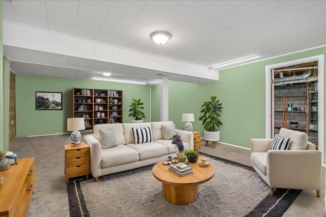 136 Tahoma Drive, Paris, KY 40361