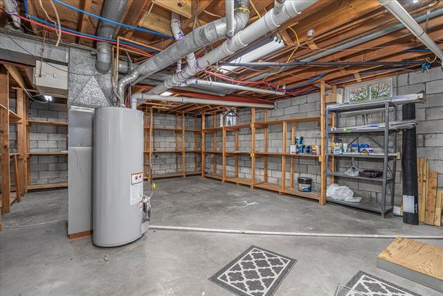 136 Tahoma Drive, Paris, KY 40361