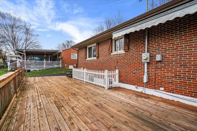 136 Tahoma Drive, Paris, KY 40361