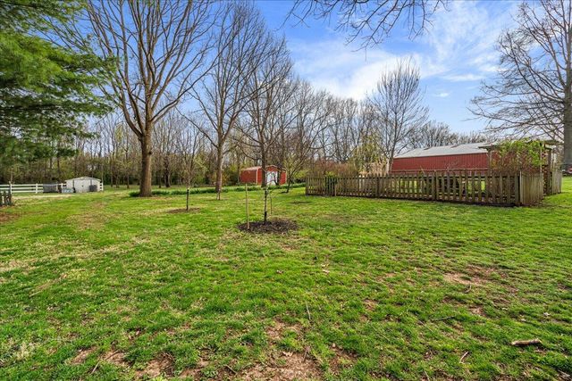 136 Tahoma Drive, Paris, KY 40361