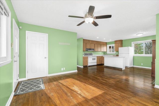 136 Tahoma Drive, Paris, KY 40361