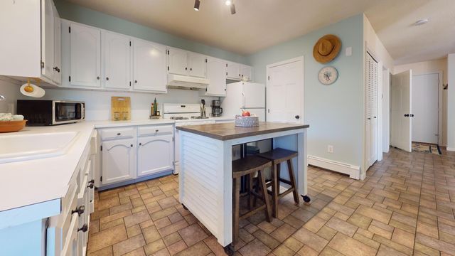 59 Route 6A U21-2, Dennis, MA 02638