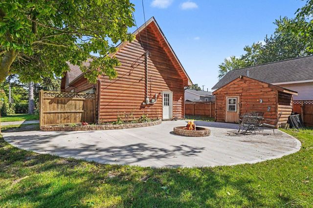 4575 Cadillac Place, Saginaw, MI 48604