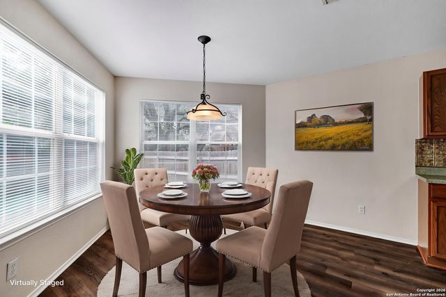 827 Clover Creek, San Antonio, TX 78245