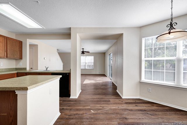 827 Clover Creek, San Antonio, TX 78245