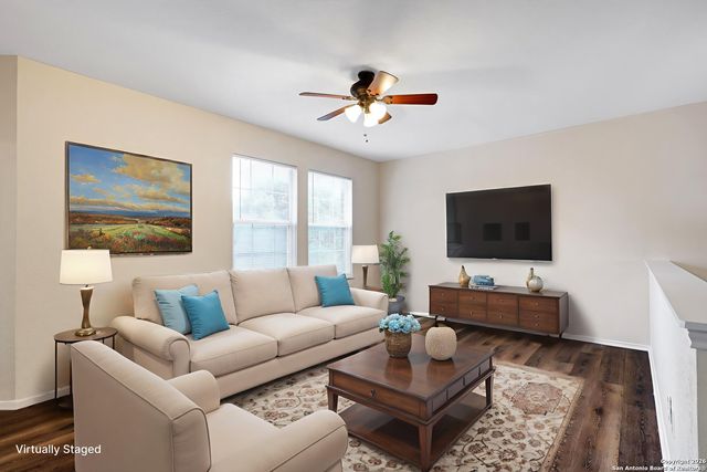 827 Clover Creek, San Antonio, TX 78245