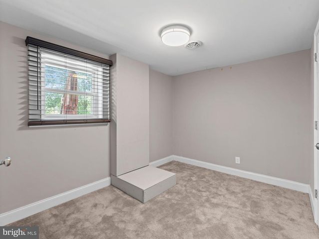 610 LAUREL DR, Pasadena, MD 21122