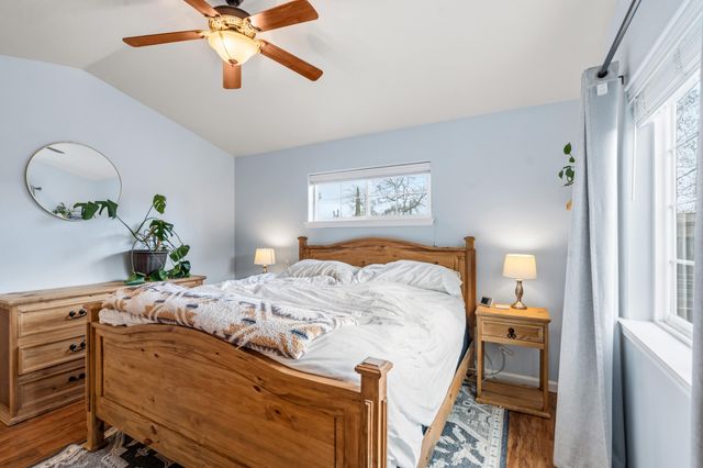 962 Crest Drive, Central Point, OR 97502