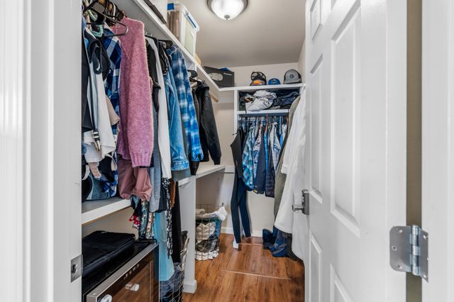 962 Crest Drive, Central Point, OR 97502