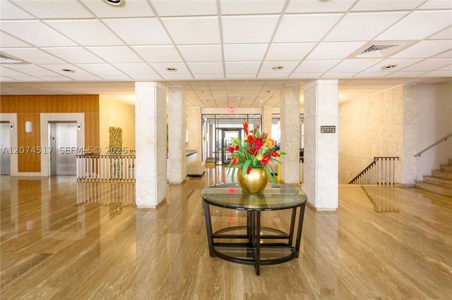 1985 S Ocean Dr 17P, Hallandale Beach, FL 33009