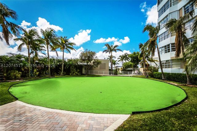1985 S Ocean Dr 17P, Hallandale Beach, FL 33009