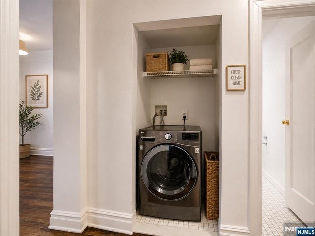 260 Harrison Avenue 104, Jersey City, NJ 07304