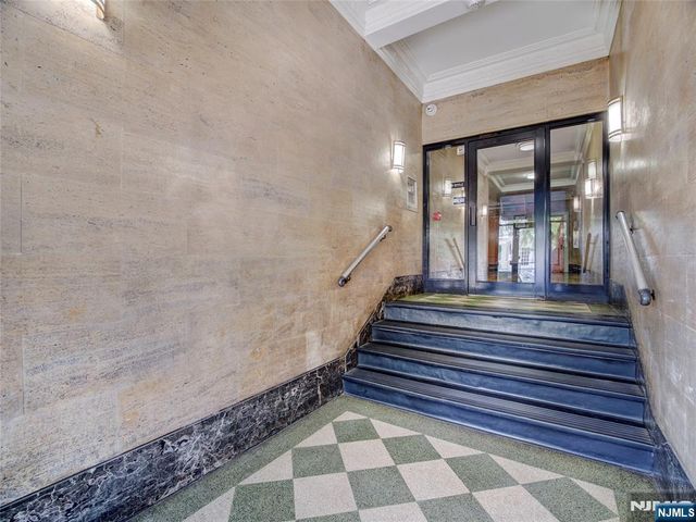 260 Harrison Avenue 104, Jersey City, NJ 07304