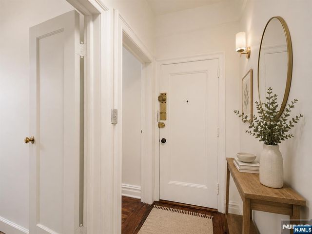 260 Harrison Avenue 104, Jersey City, NJ 07304