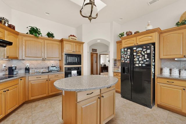 6520 Milpa Alta Road NE, Rio Rancho, NM 87144