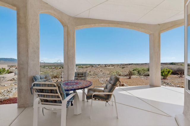 6520 Milpa Alta Road NE, Rio Rancho, NM 87144