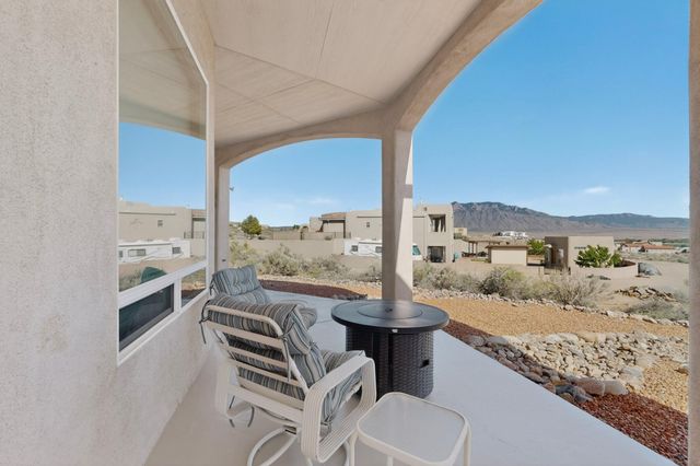 6520 Milpa Alta Road NE, Rio Rancho, NM 87144