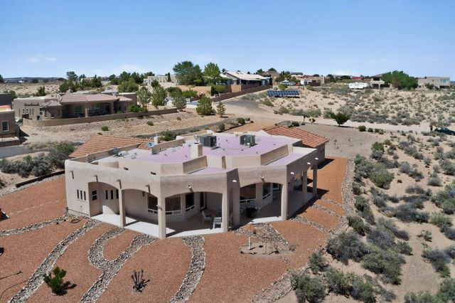 6520 Milpa Alta Road NE, Rio Rancho, NM 87144