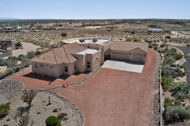 6520 Milpa Alta Road NE, Rio Rancho, NM 87144